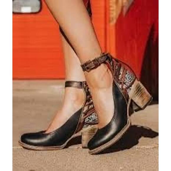 Freebird by Steven Shoes - Freebird by Steven Black and Brown Heeled Boots